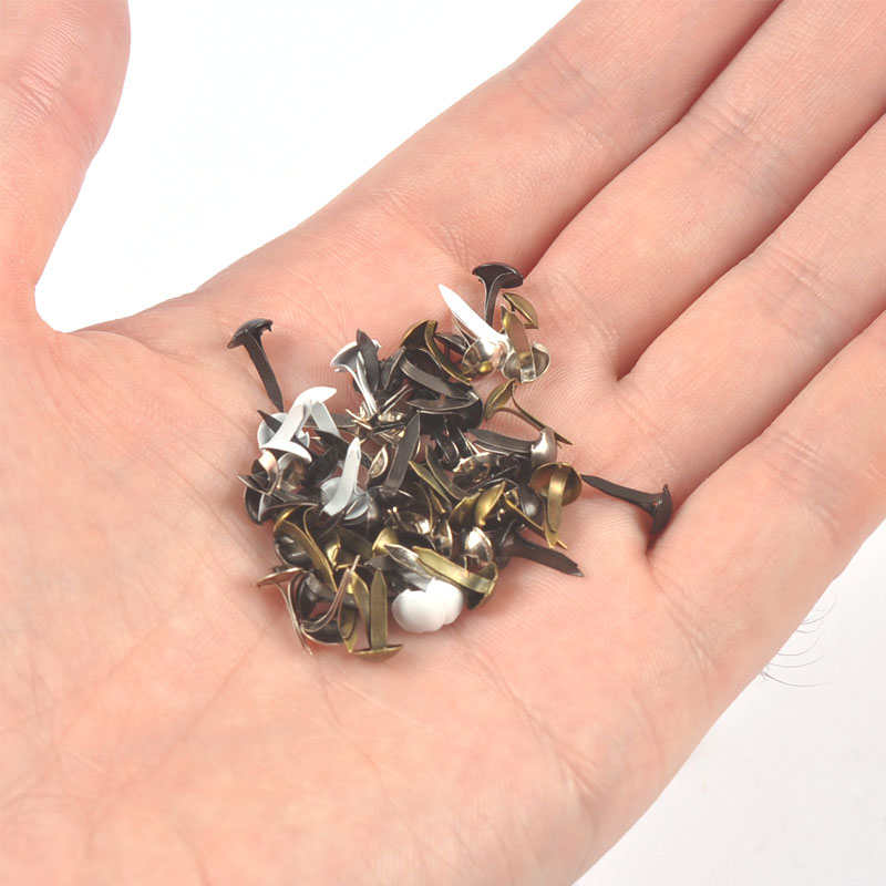 100 Piezas de Mini Tachuelas M - Embellishments For Scrapbooking reseña y precio